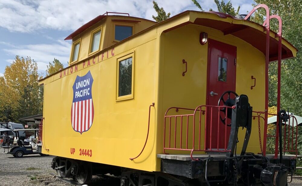 Aspen Crossing train car